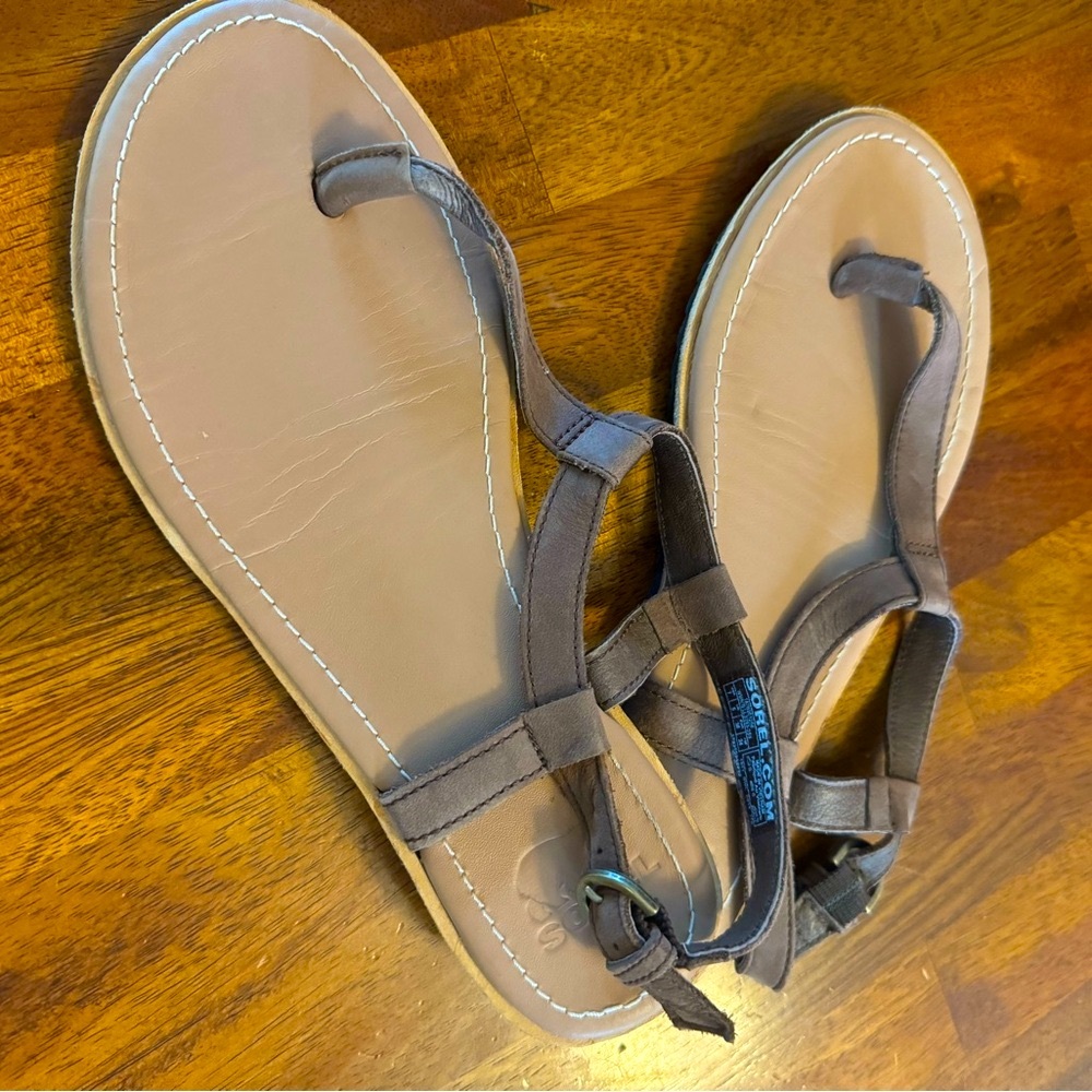 Women's Brown Sandals - Picture 2 of 3